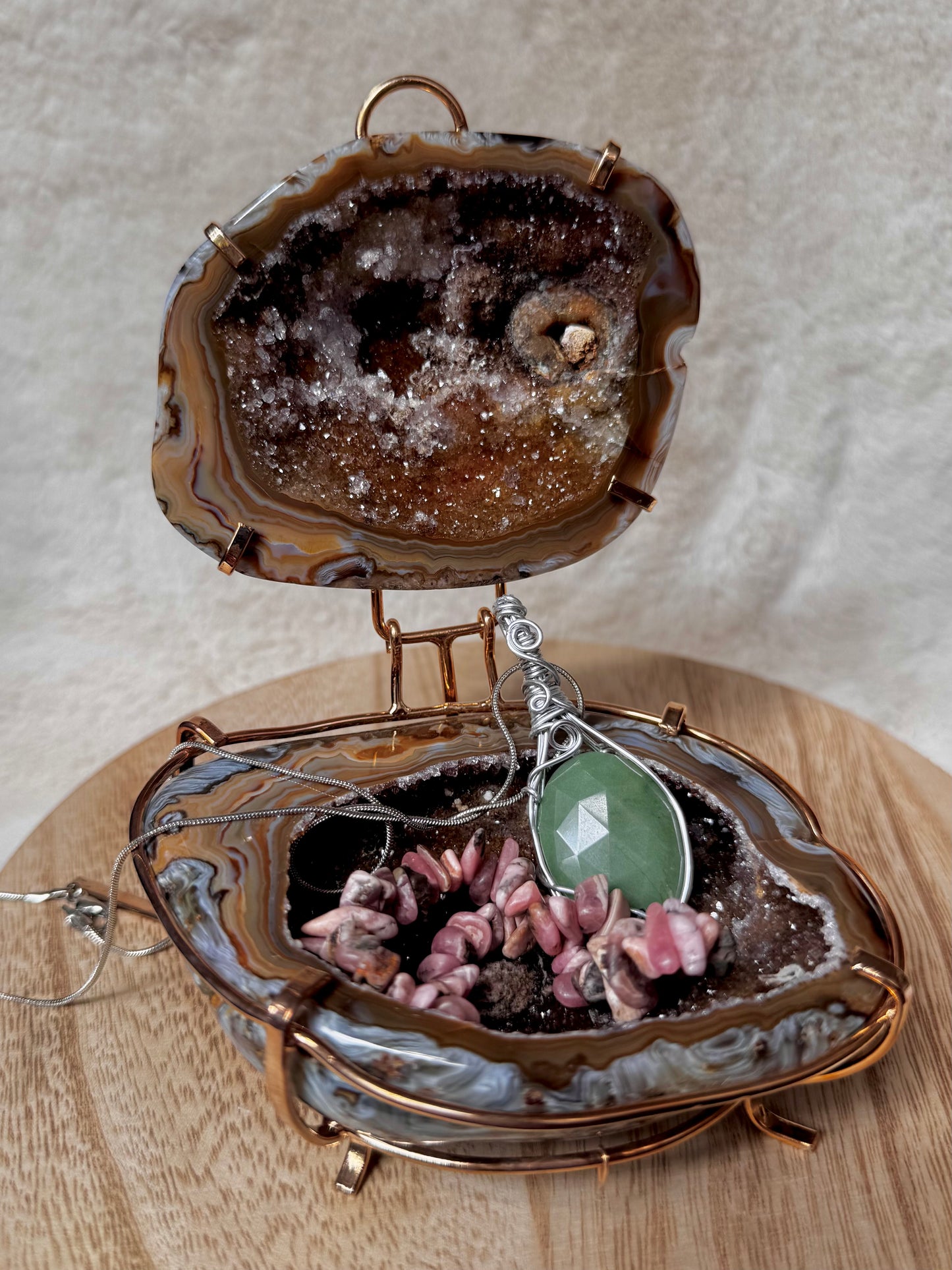 Majestic custom made druzy Agate jewellery box