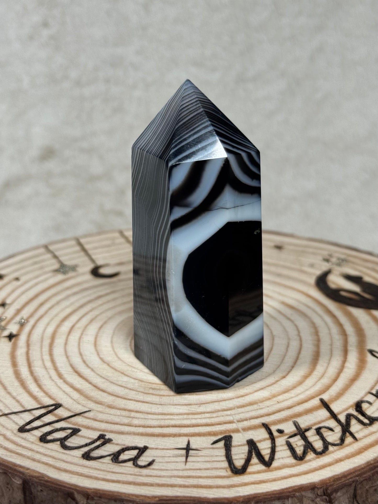 Black Onyx (Banded Onyx) towers