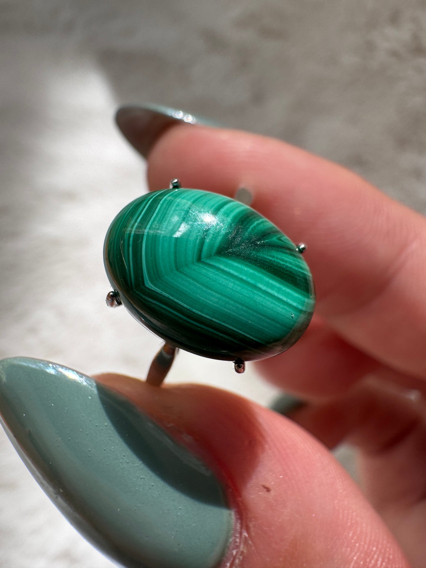 Malachite adjustable rings in Silver 925