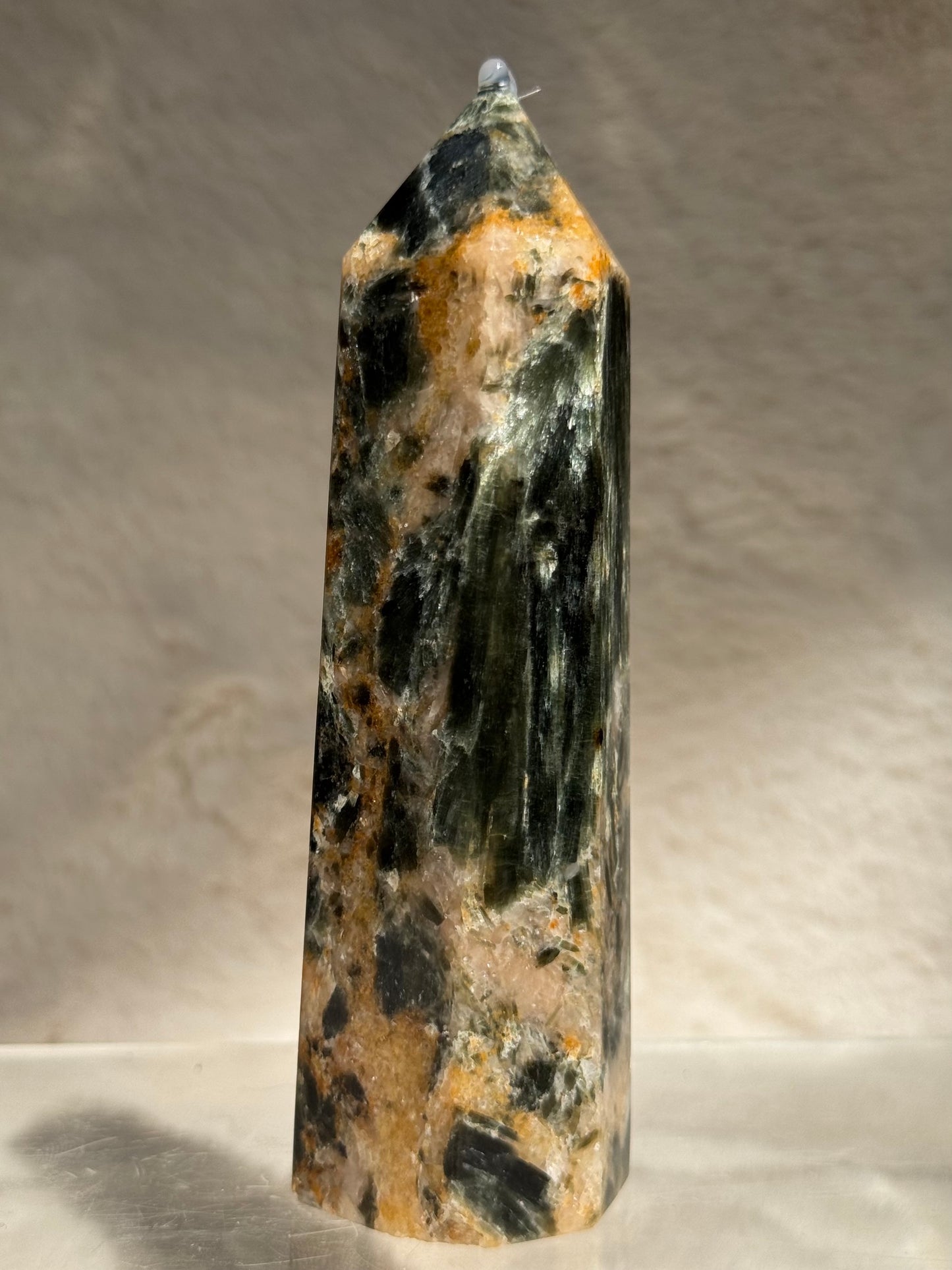 Rare Seraphinite on Matrix| Towers and Spheres
