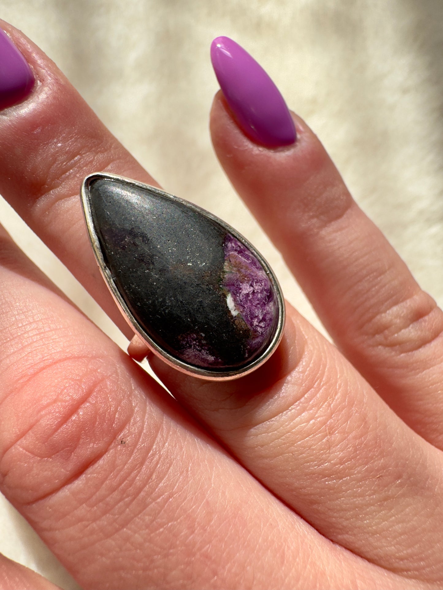 Kammererite adjustable rings in Silver 925