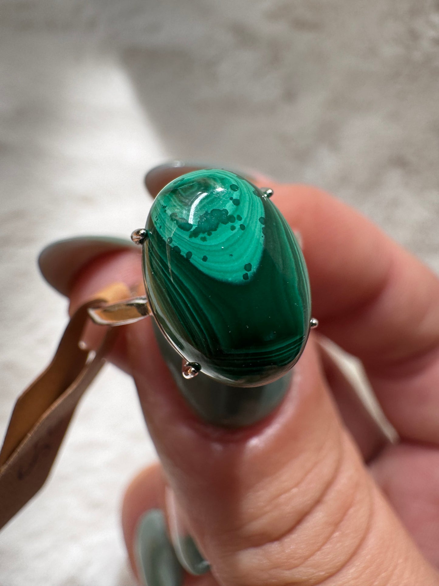 Malachite adjustable rings in Silver 925