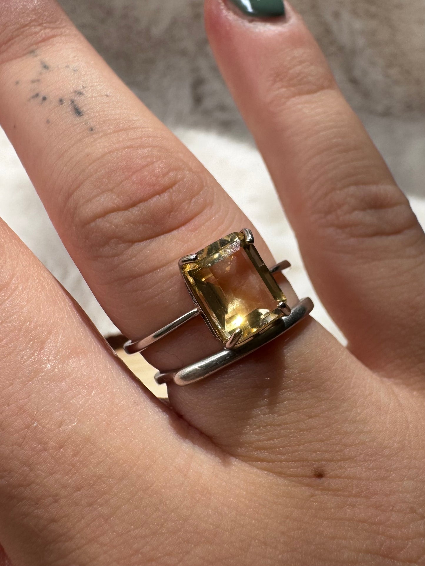 Citrine adjustable rings in Silver 925