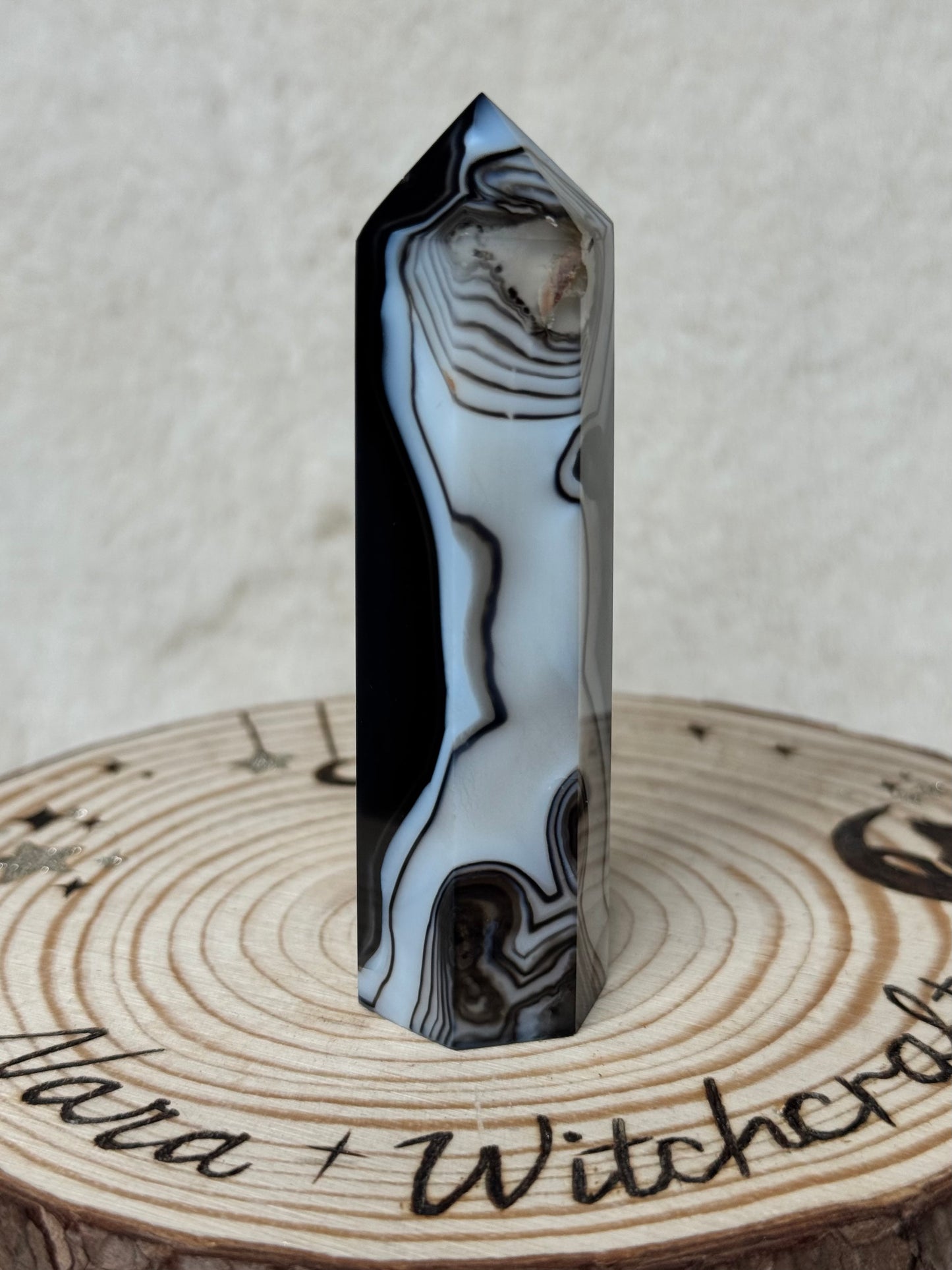 Black Onyx (Banded Onyx) towers