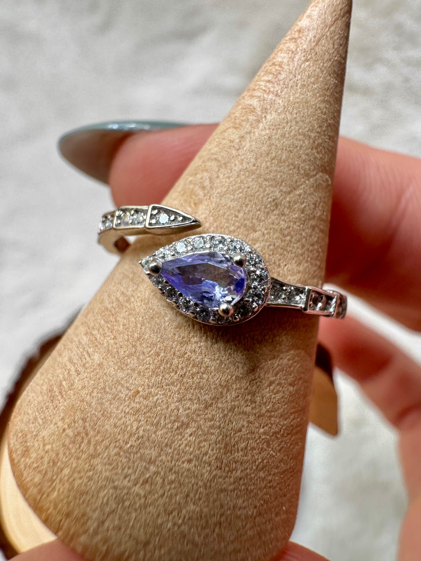 Tanzanite adjustable rings in Silver 925