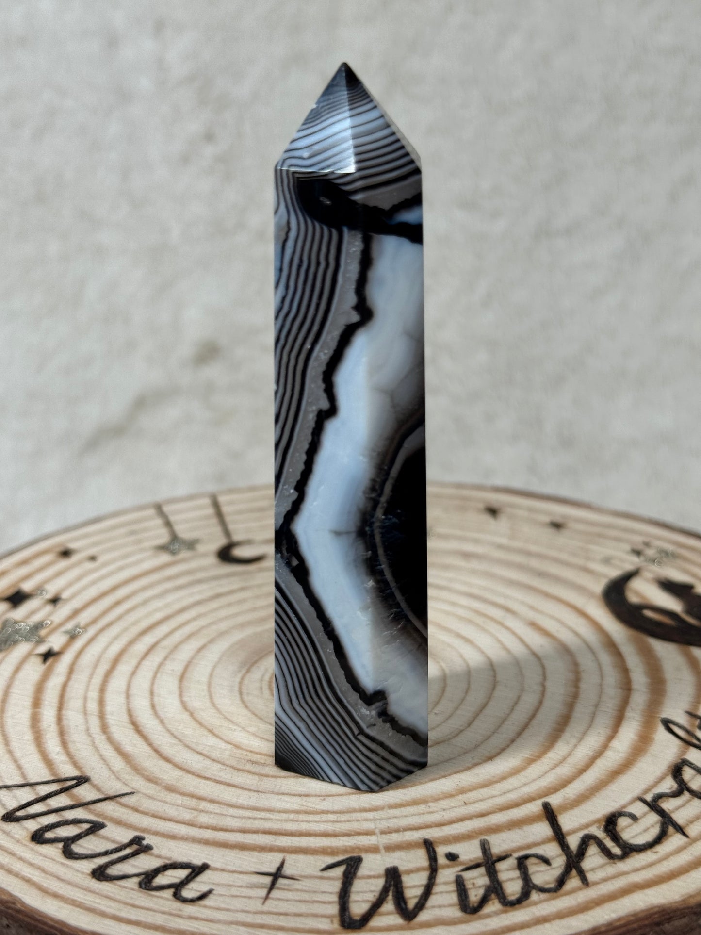 Black Onyx (Banded Onyx) towers