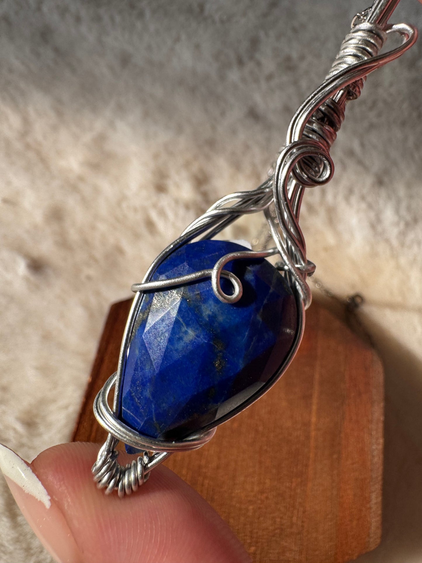 Wire wrapped faceted Lapis Lazuli Pendant