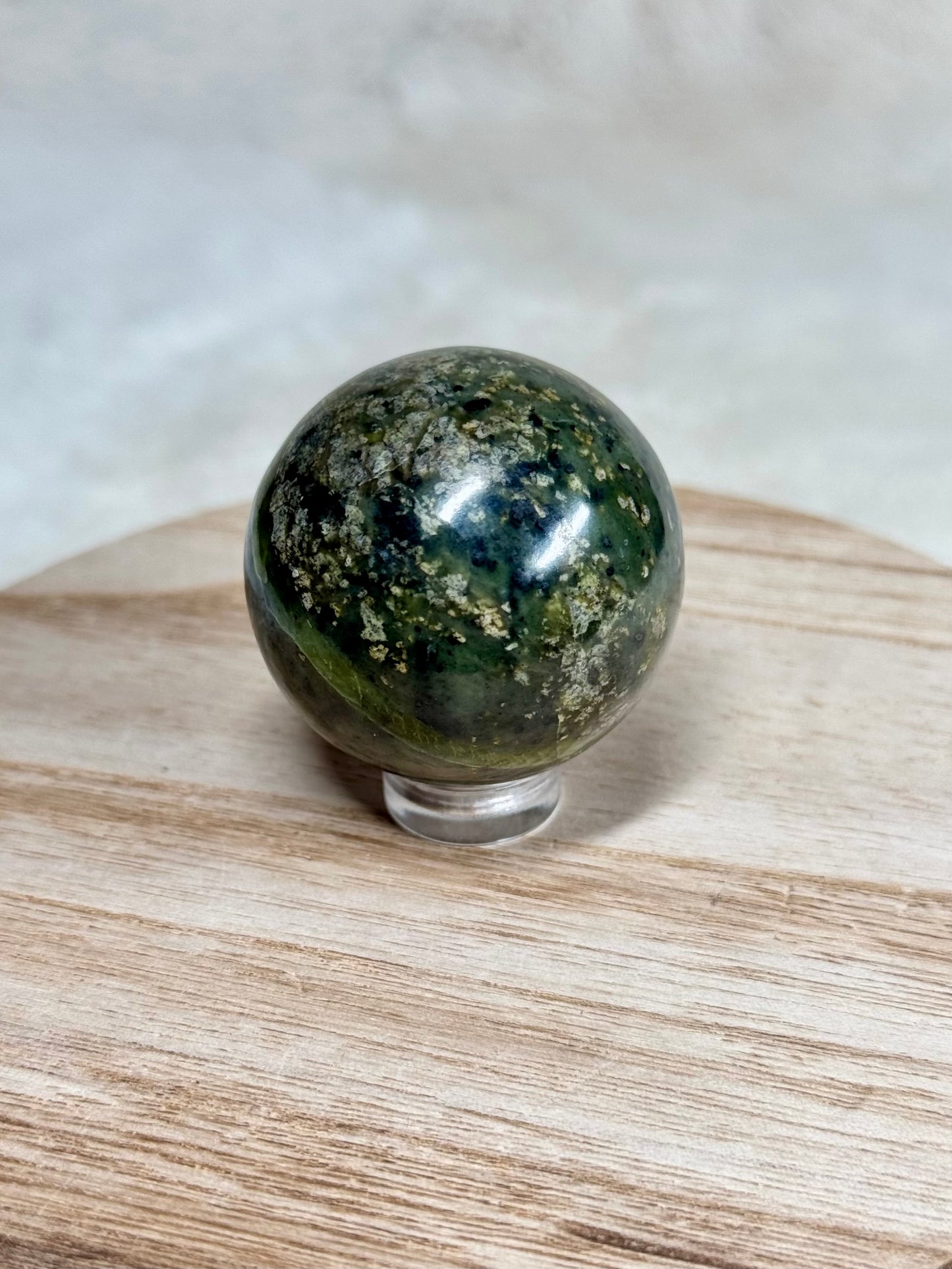 Nephrite spheres (Peruvian Jade)