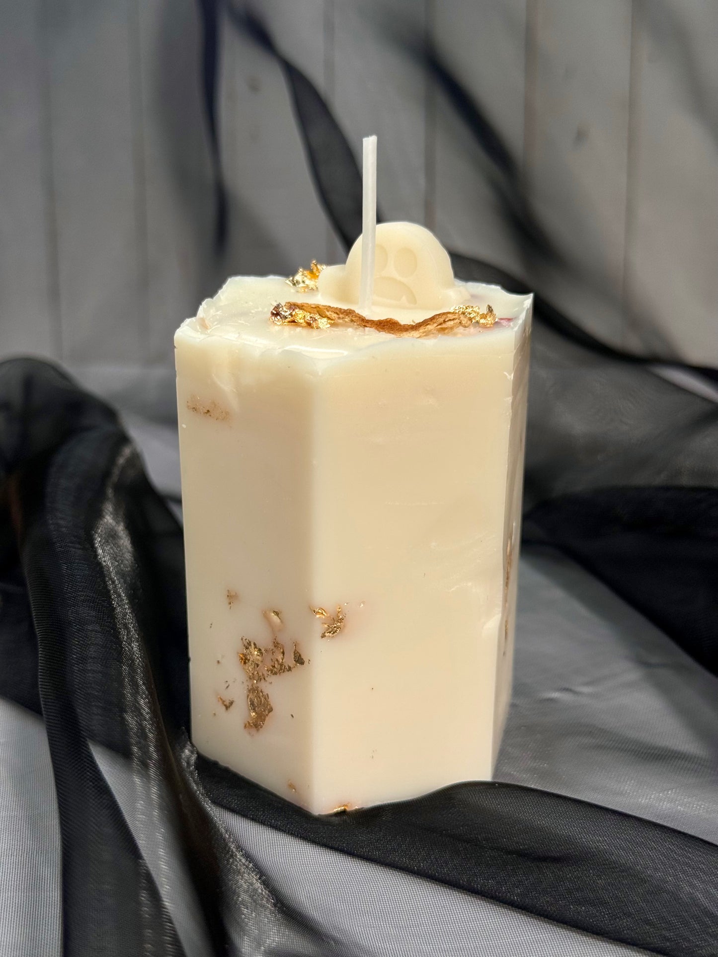 Golden Aura - Limited Edition Candles and Wax melts