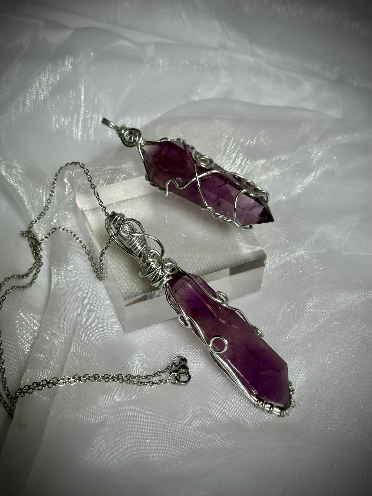Wire wrapped Amethyst DTs pendant