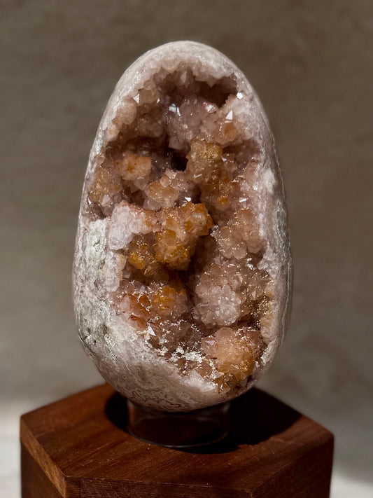 Druzy Pink Amethyst golden egg