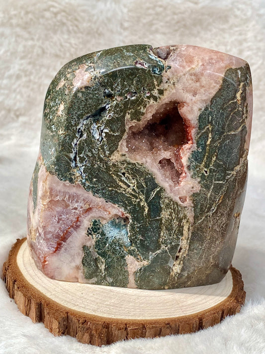 Druzy Pink Amethyst and Green Jasper huge Freeform (0.827 kg)