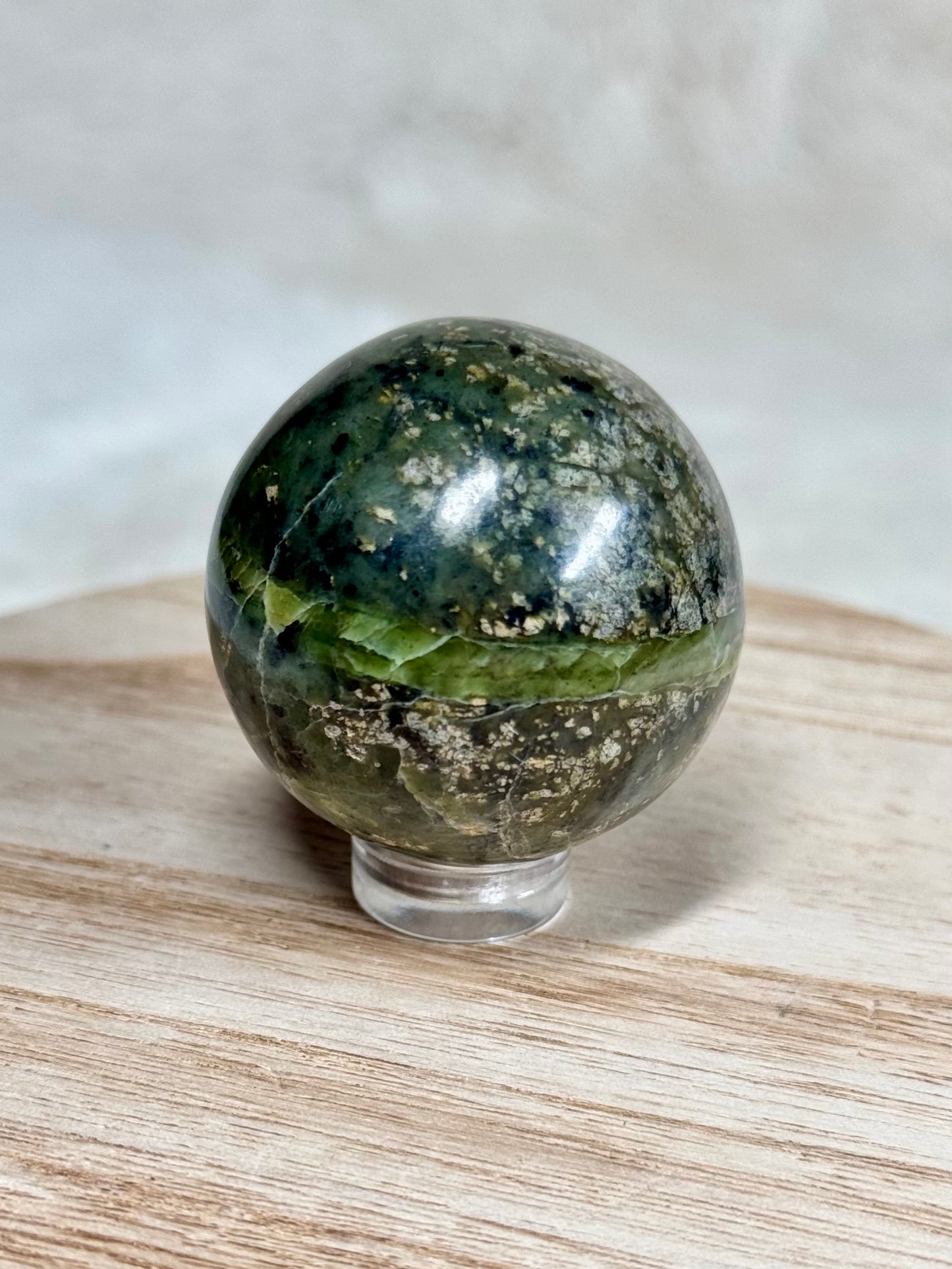 Nephrite spheres (Peruvian Jade)