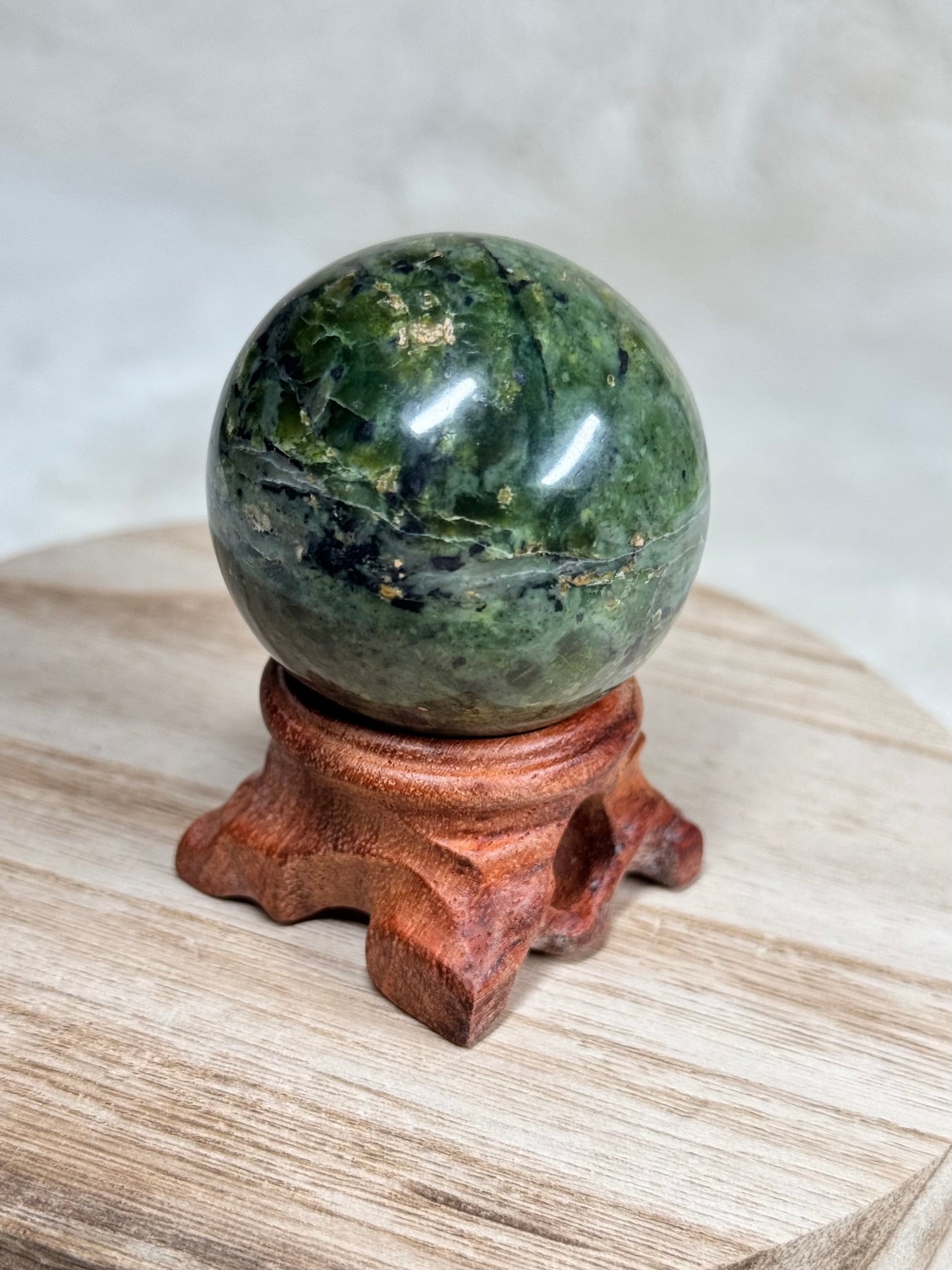 Nephrite spheres (Peruvian Jade)